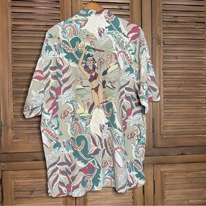 Tommy Bahama vintage button front surfer girl, oversized vacation shirt size XL